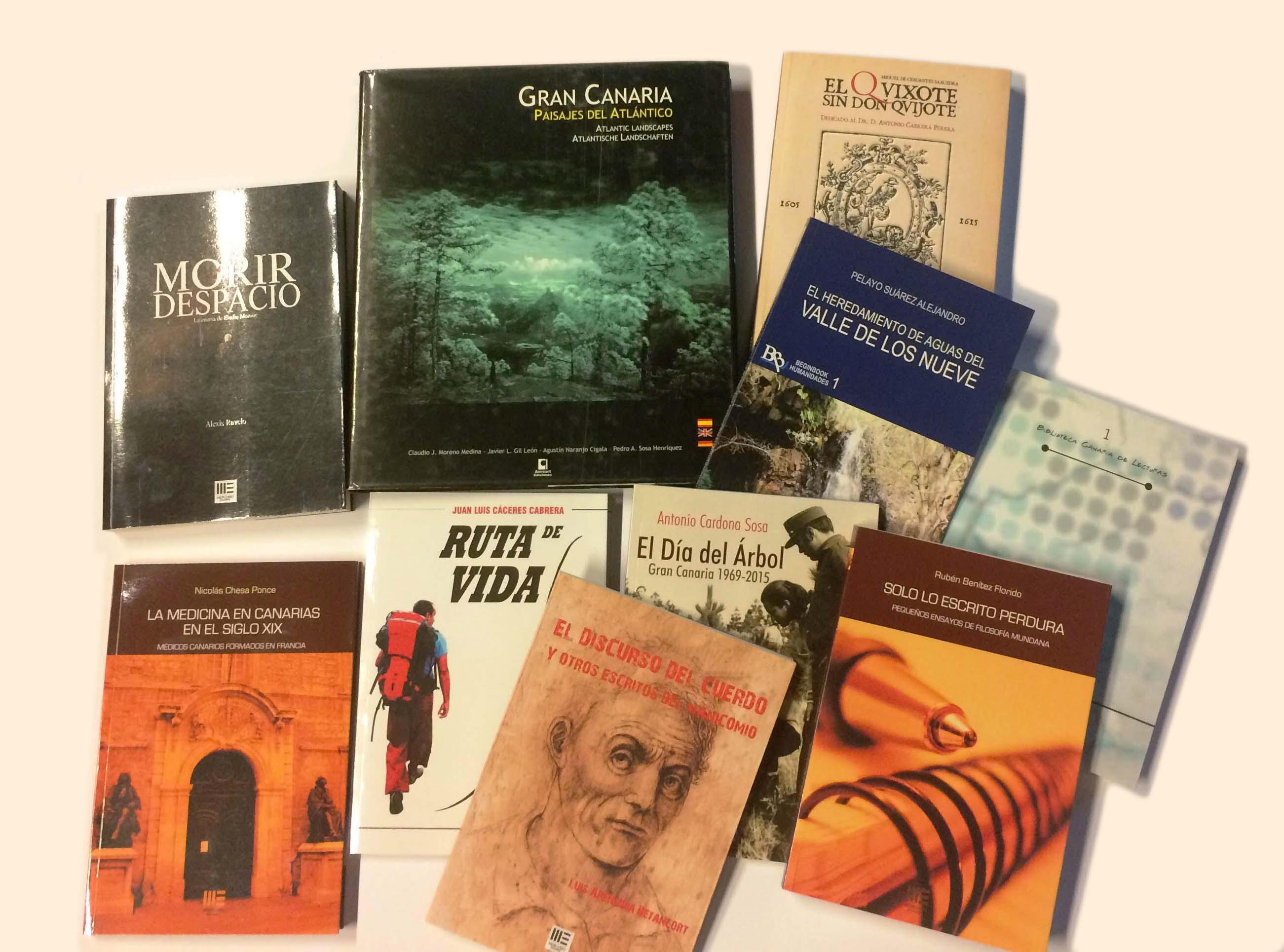 Composicion con varios libros editados por Jorge Alberto Liria