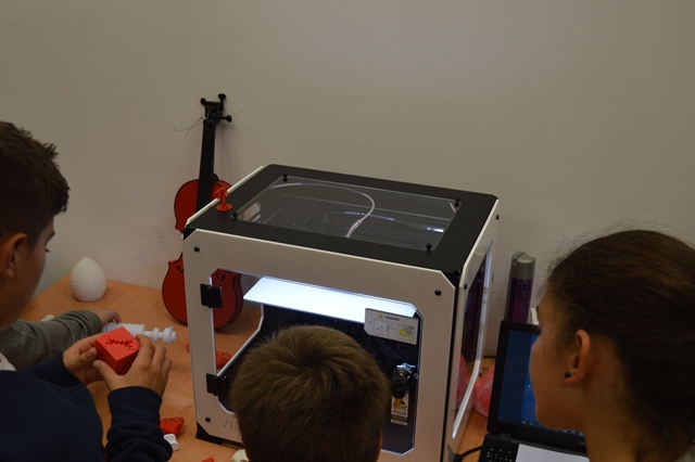 Taller de impresión 3D en la Biblioteca Municipal de Arucas
