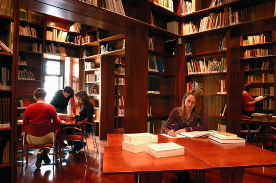 Biblioteca Casa de Colón