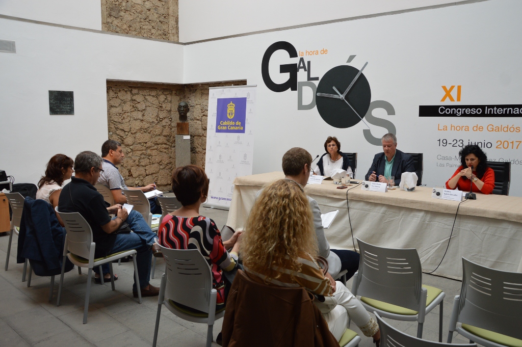 Un momento de la rueda de prensa celebrada hoy en la Casa-Museo Pérez Galdós